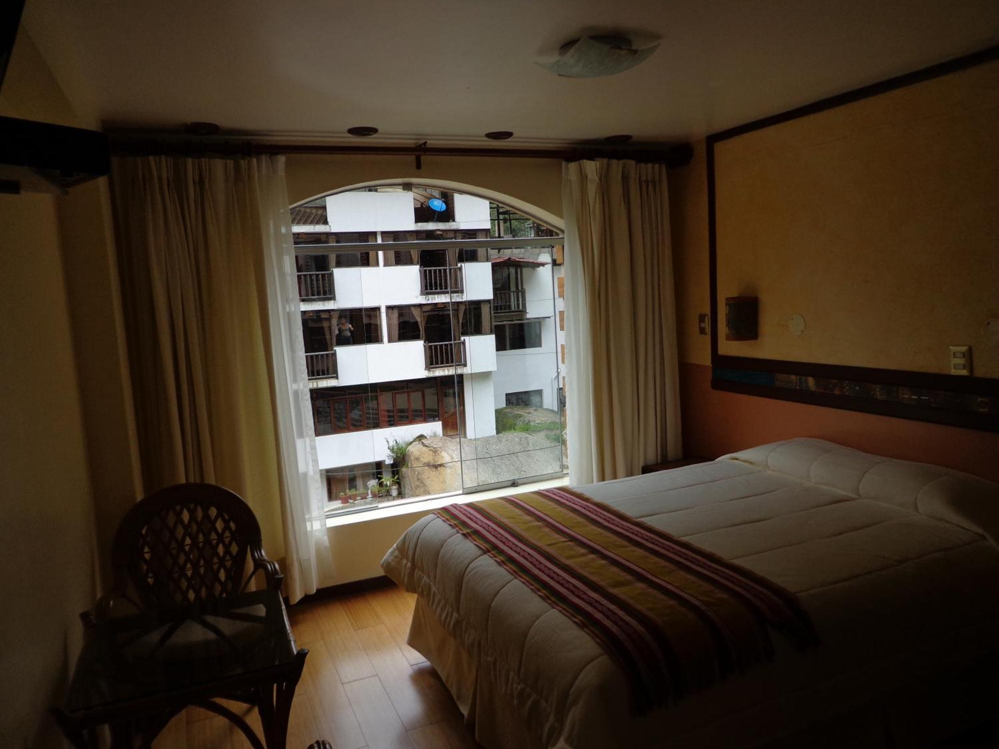 Hotel Taypikala Machupicchu ภายนอก รูปภาพ
