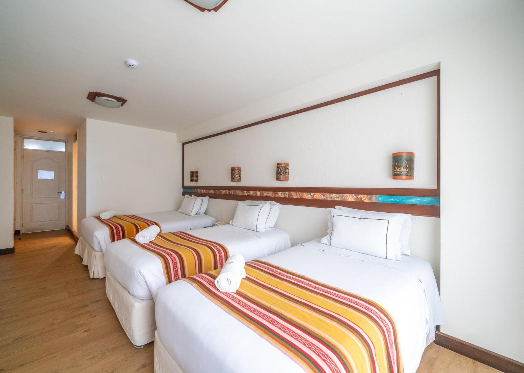 Hotel Taypikala Machupicchu ภายนอก รูปภาพ
