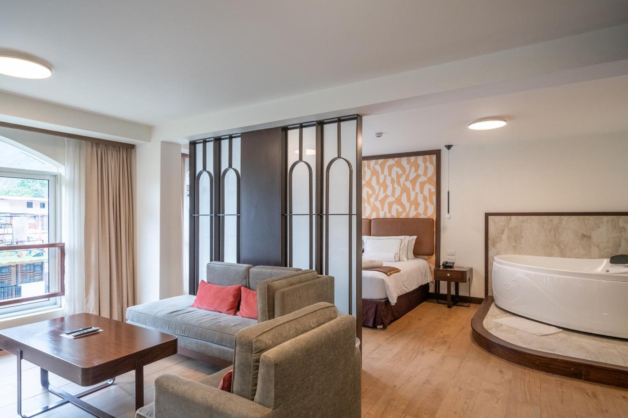 Hotel Taypikala Machupicchu ภายนอก รูปภาพ