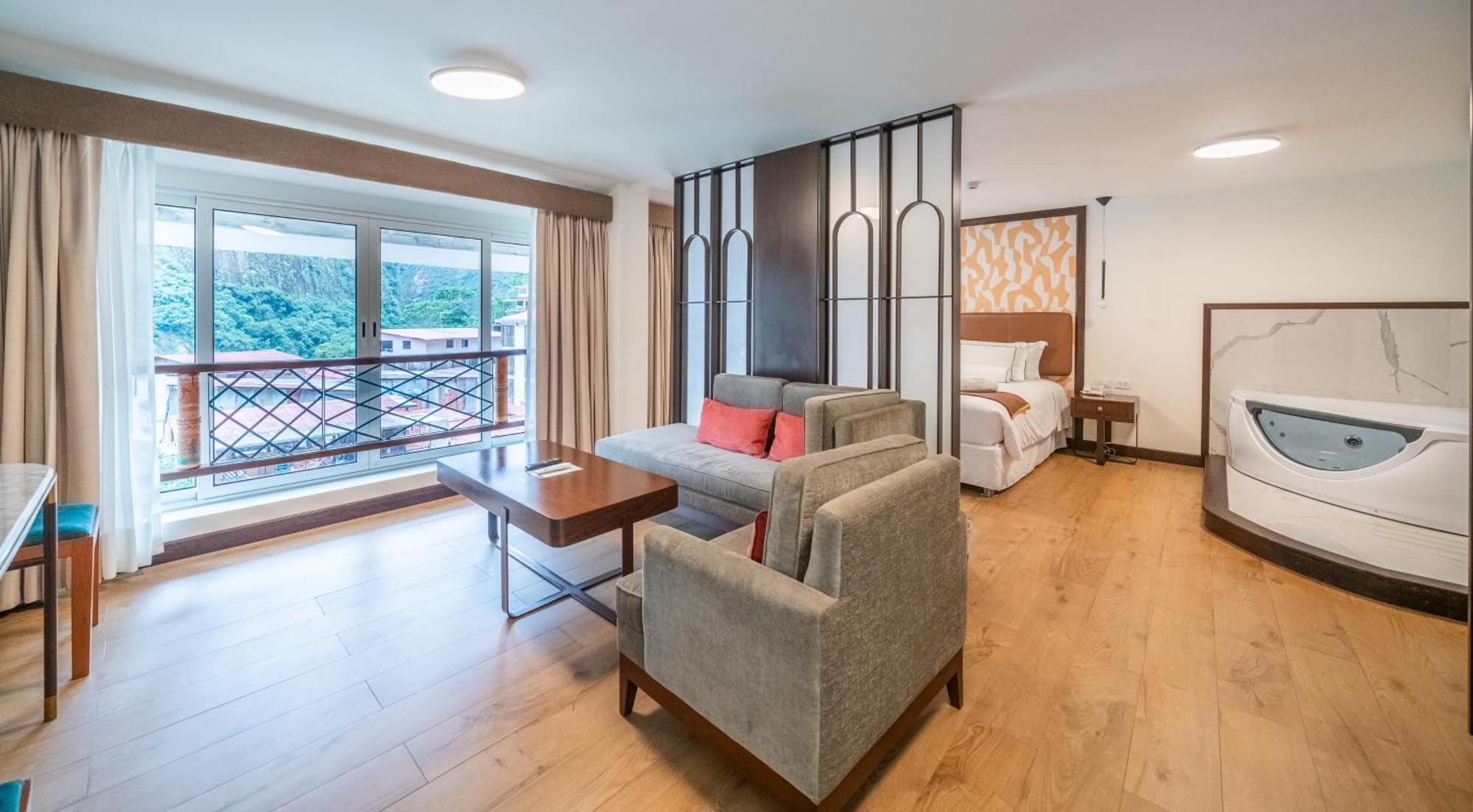 Hotel Taypikala Machupicchu ภายนอก รูปภาพ